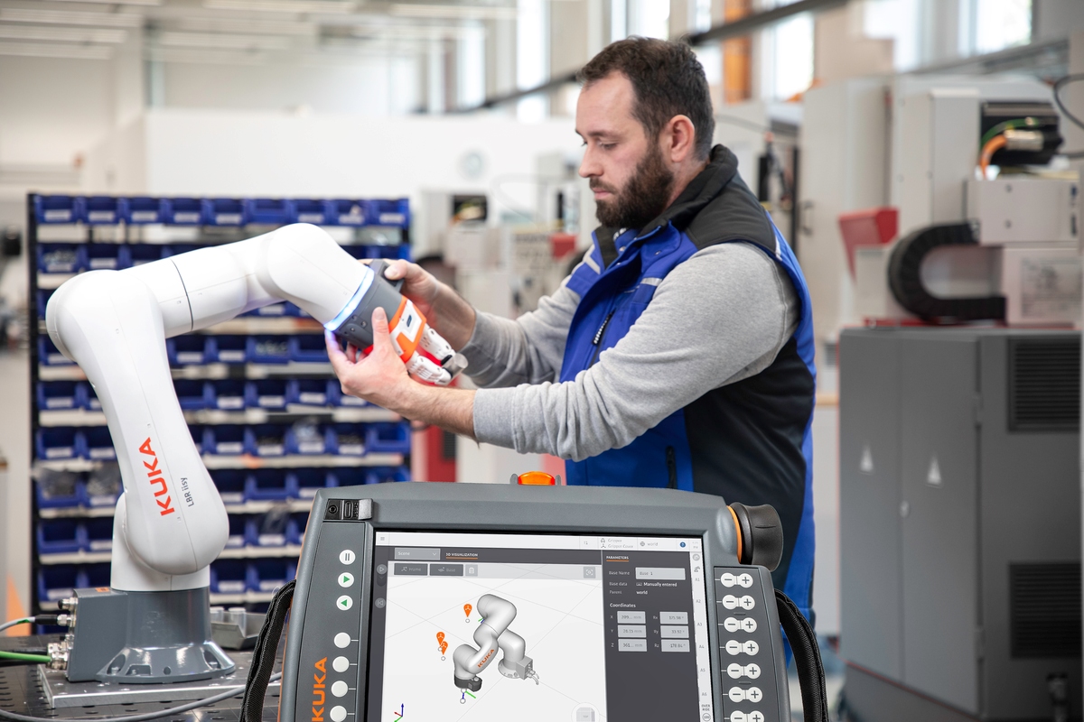 KUKA Cobot (LBR iisy model)