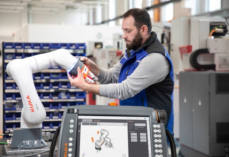 KUKA Cobot (LBR iisy model)