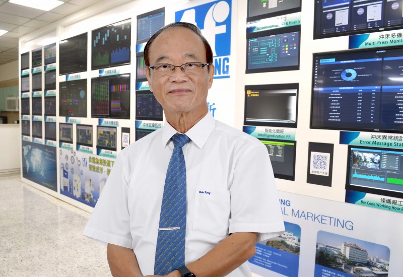 Simon Tsend, President, Chin Fong